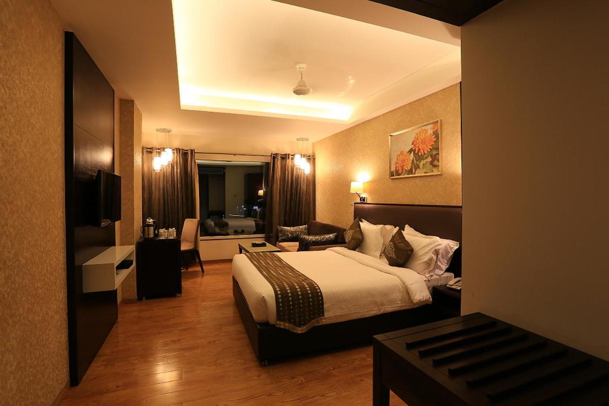Nandan Kanan Hotel & Resort Sipra Exterior foto
